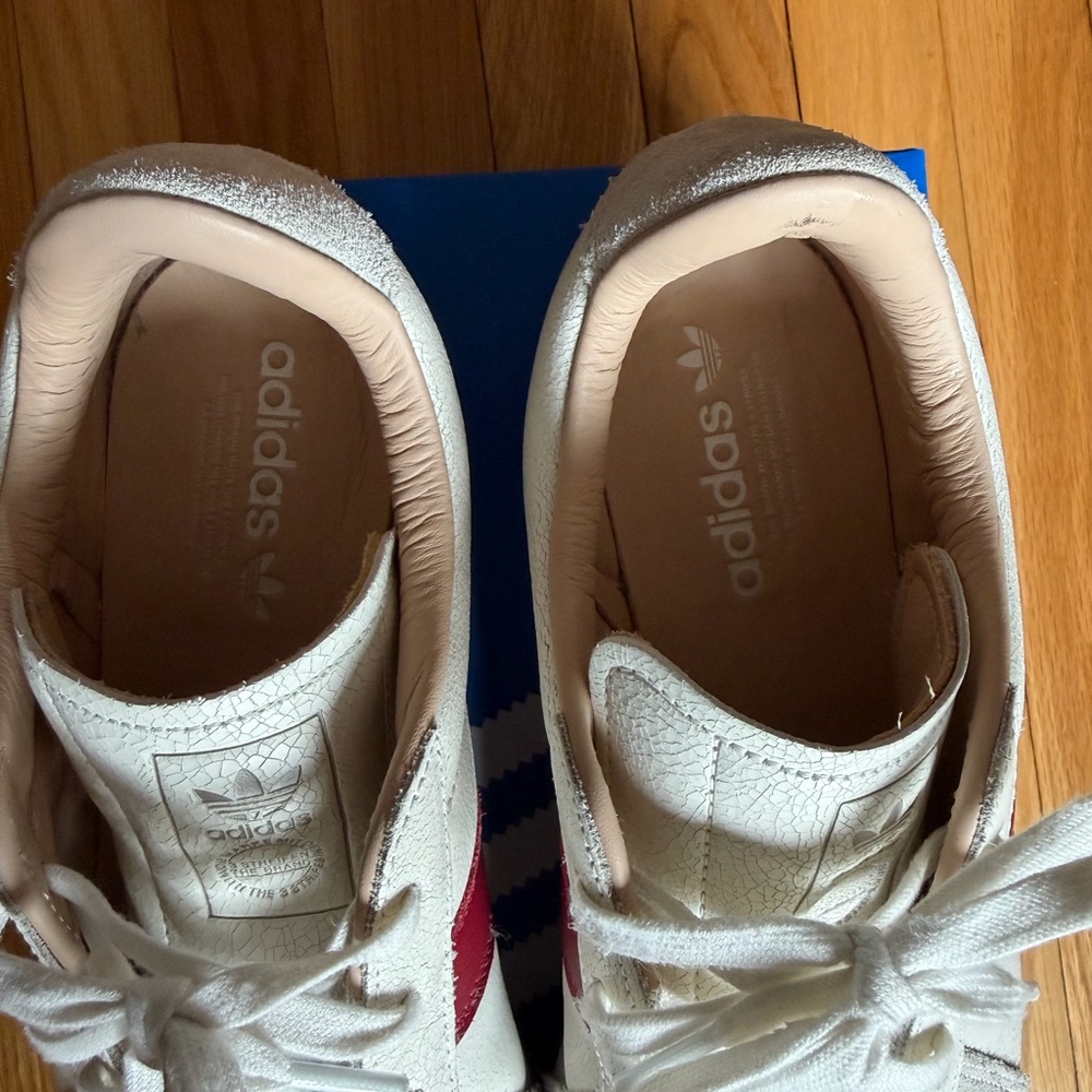 Adidas BW Army Shoes - Picture 3 of 6